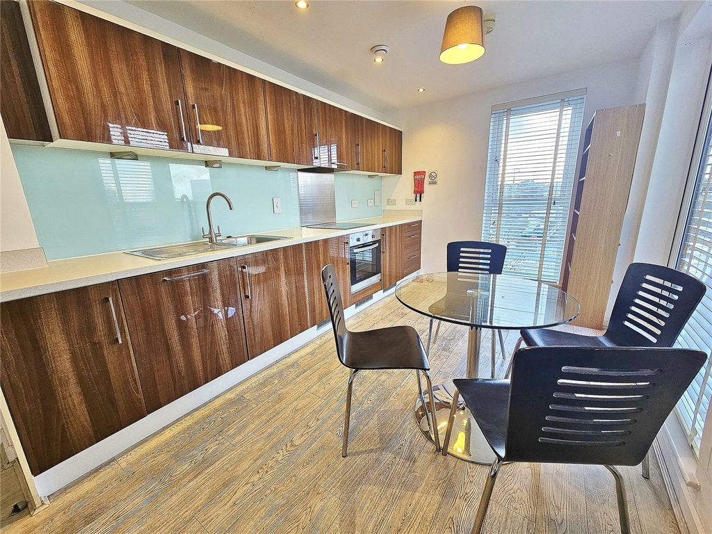 Property photo 3 of 10 Picture No. 10