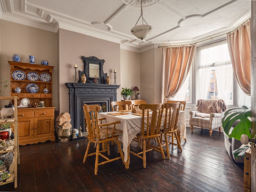 Property photo 2 of 29 5676933