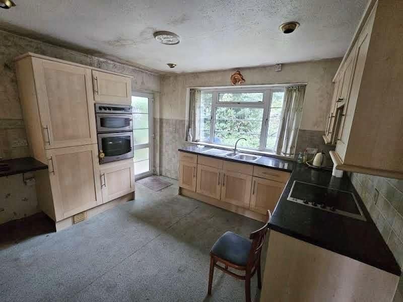 Property photo 2 of 12 Img_4782.Jpeg