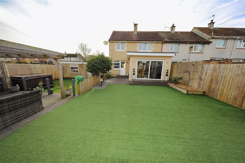 Property photo 2 of 31 B