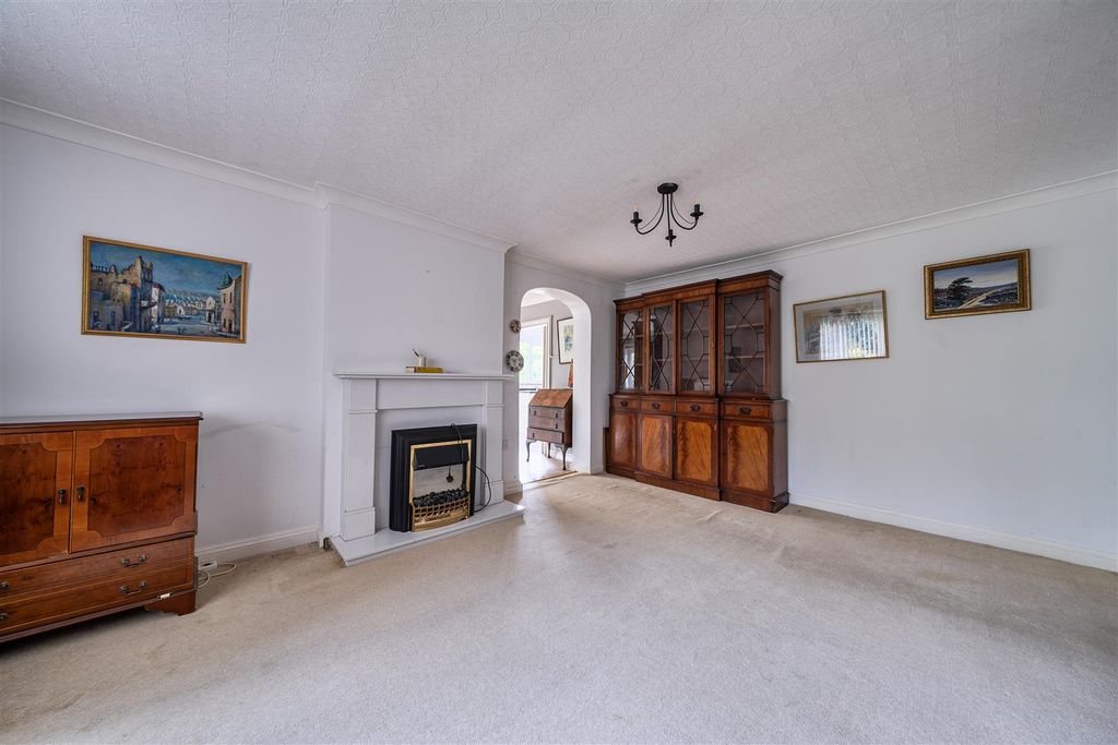 Property photo 3 of 16 1448569 (1).Jpg