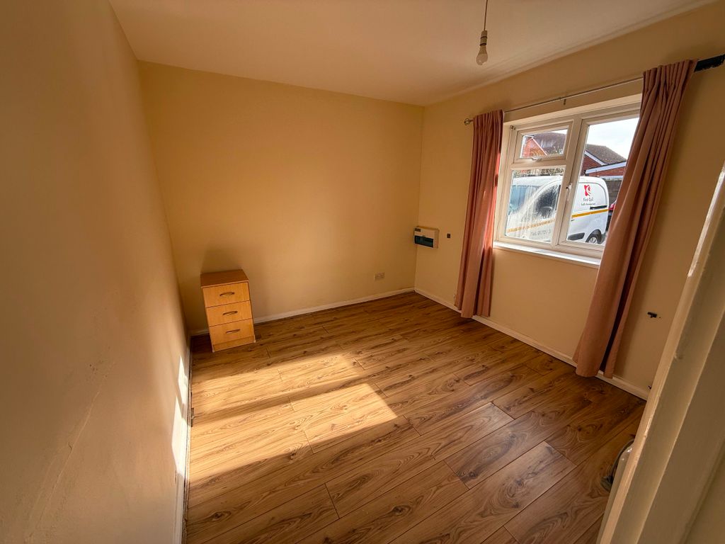 Property photo 2 of 4