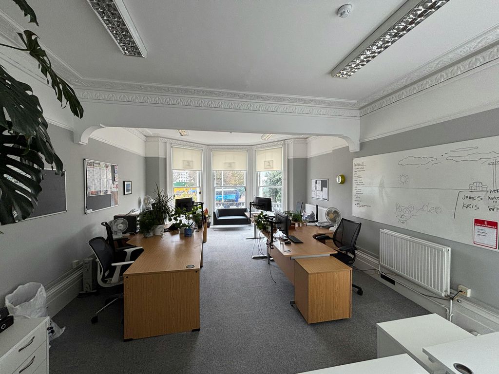 Property photo 2 of 10 Img_9514.Jpg