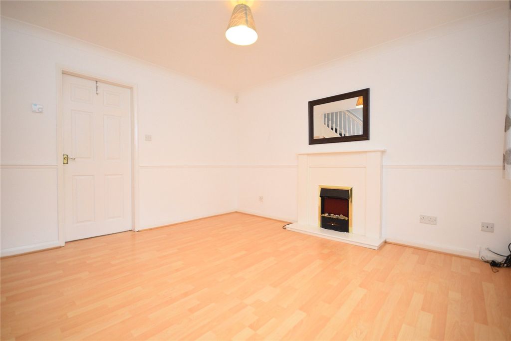 Property photo 3 of 10 Picture No. 05