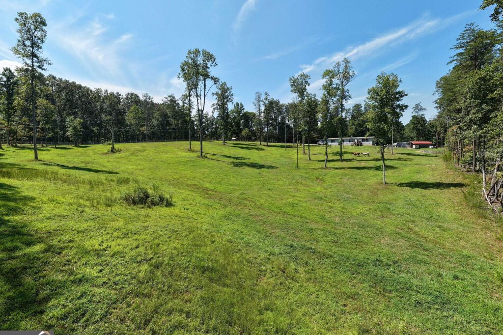 Property photo 3 of 27 <Alttext/>