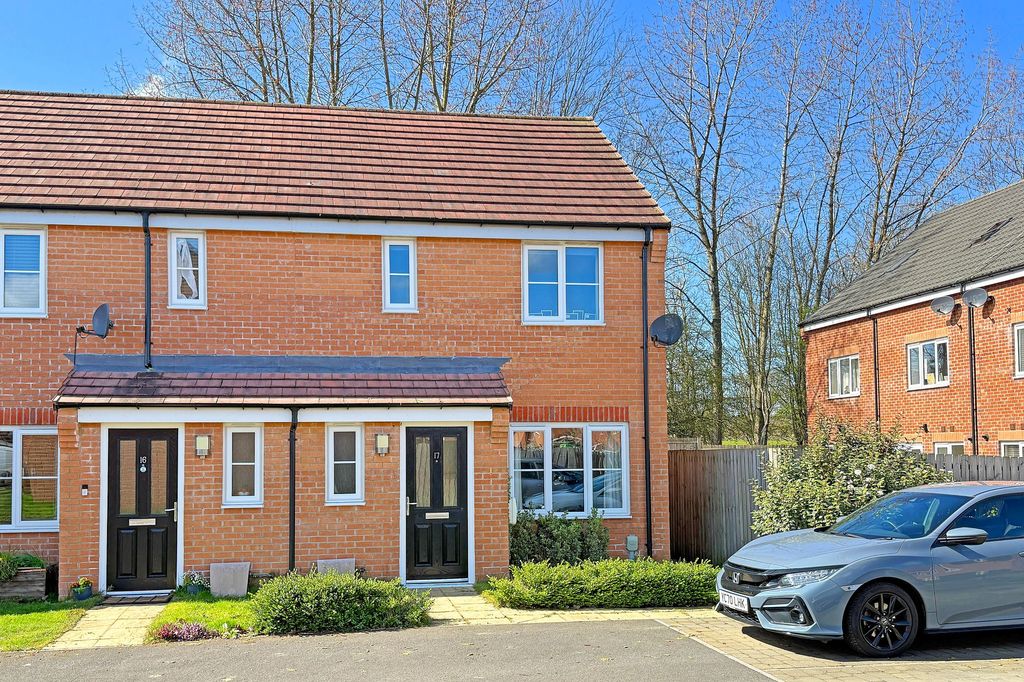 Property photo 1 of 16