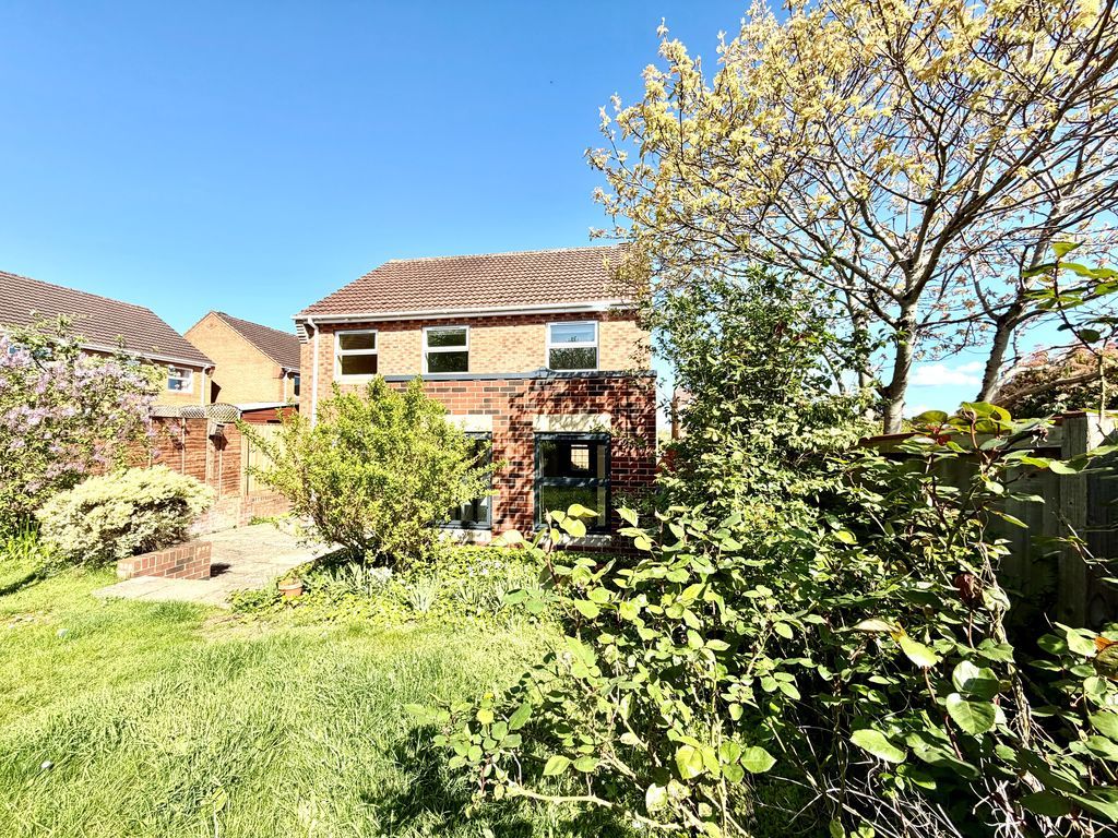 Property photo 2 of 25 Rear