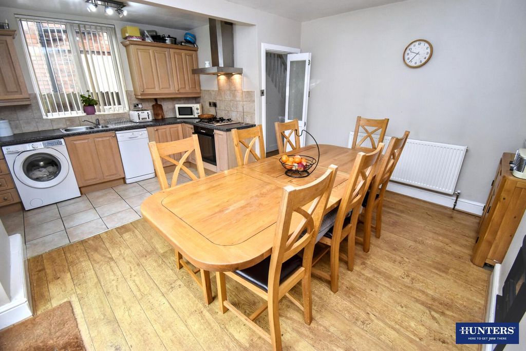 Property photo 1 of 13 Dining Room