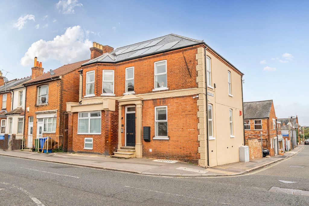 Property photo 1 of 23 1361317-1-68Dd170ee2F15