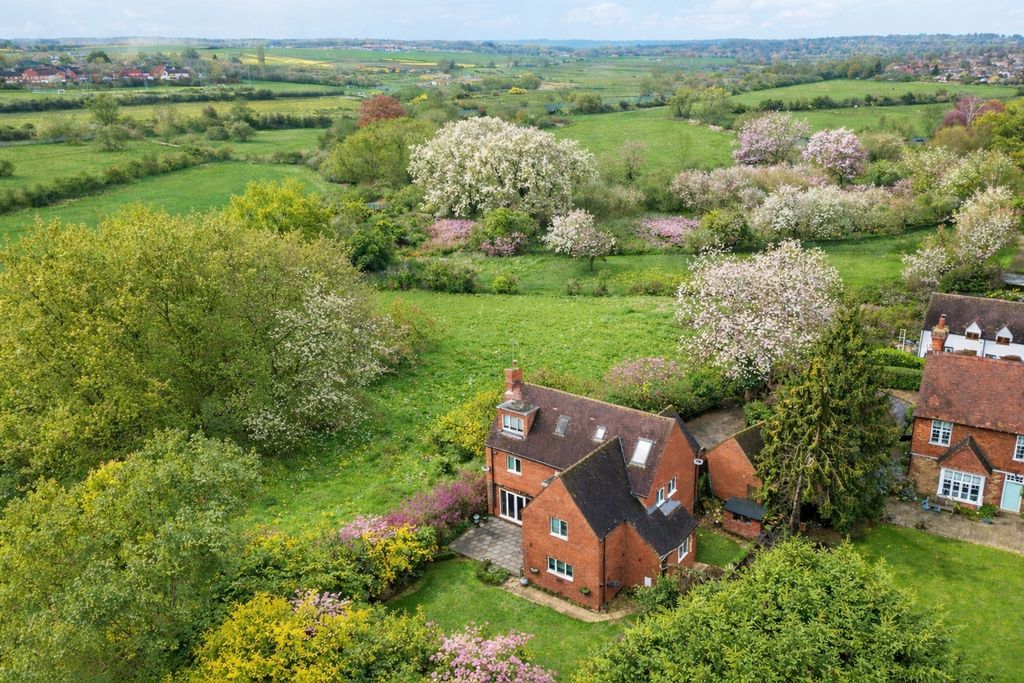 Property photo 2 of 33 Photo 36