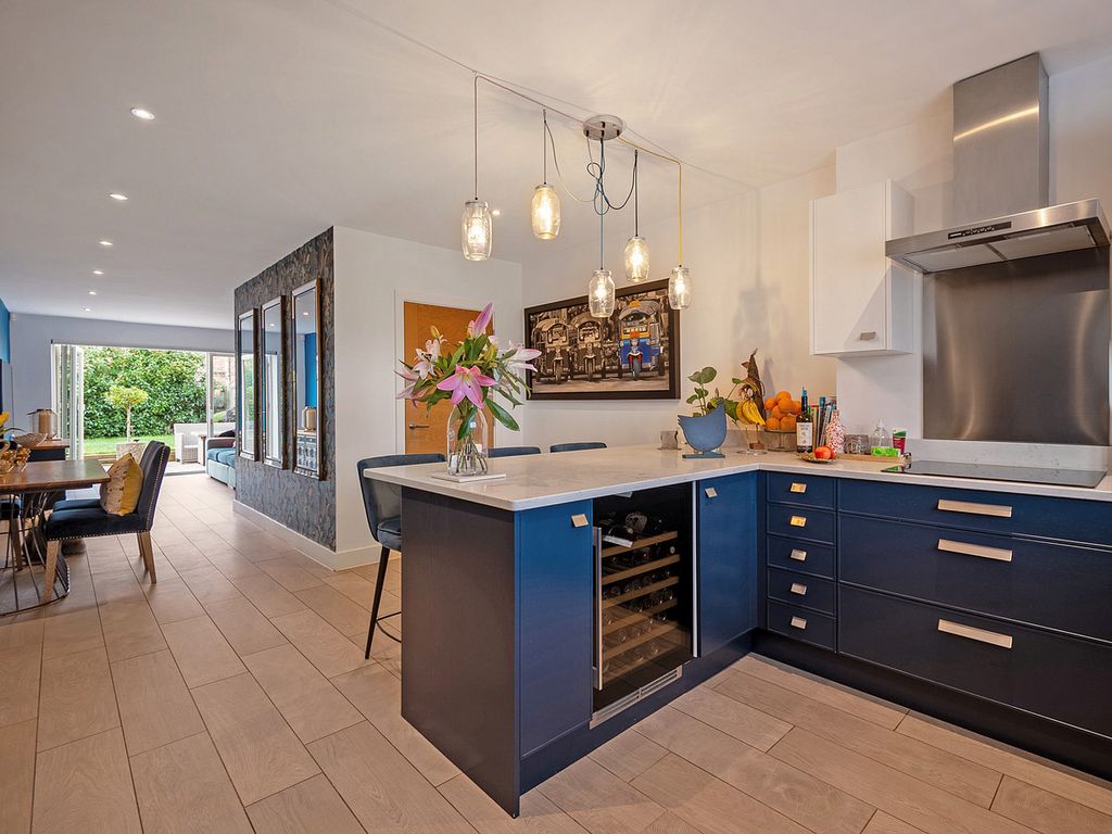 Property photo 3 of 29