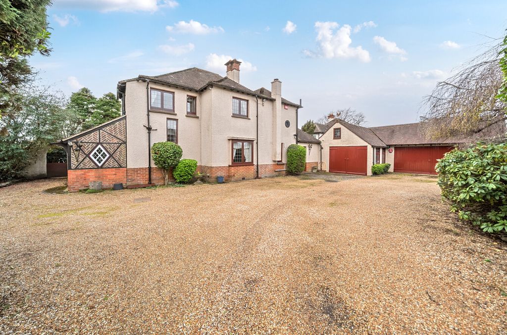 Additional image 14 of 4 bed detached house for saleThe Avenue, Fareham, Hampshire PO14