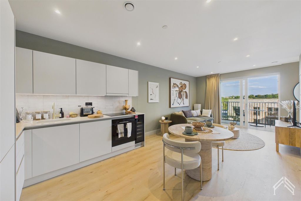 Property photo 1 of 13 1*.Jpg