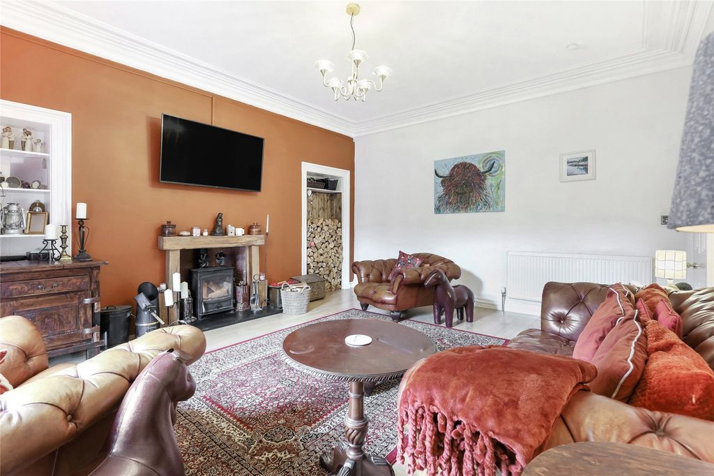 Property photo 3 of 21 Picture No. 07