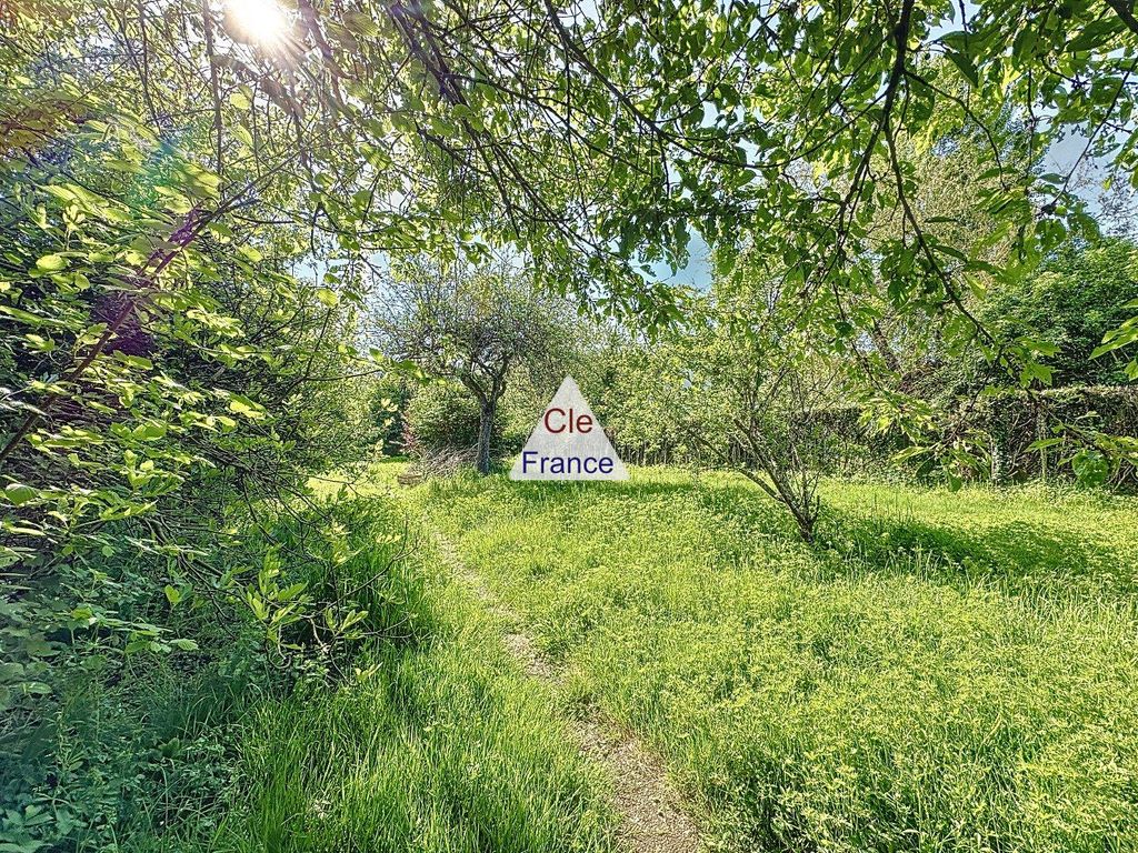 Property photo 2 of 12