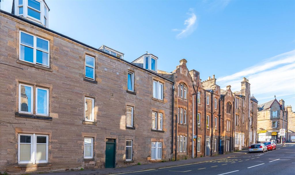 Property photo 1 of 32 1 Abbot Street External.Jpg
