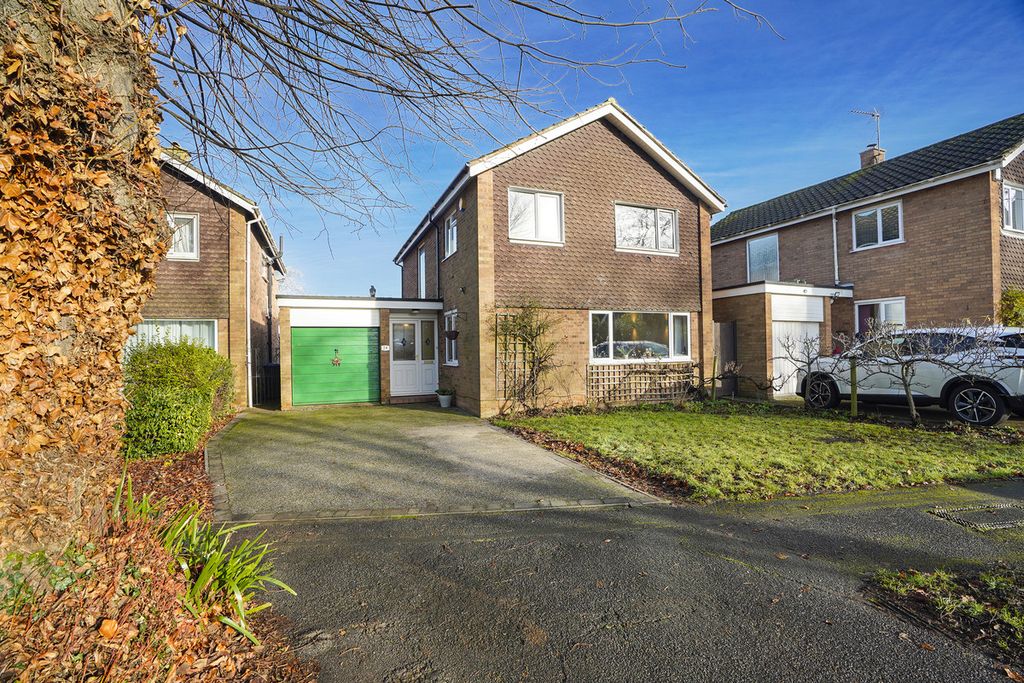 Property photo 1 of 26