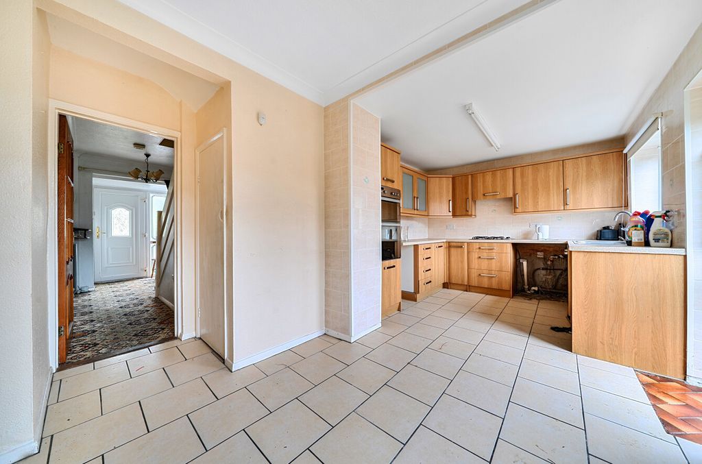 Property photo 2 of 24 Kitchen Diner