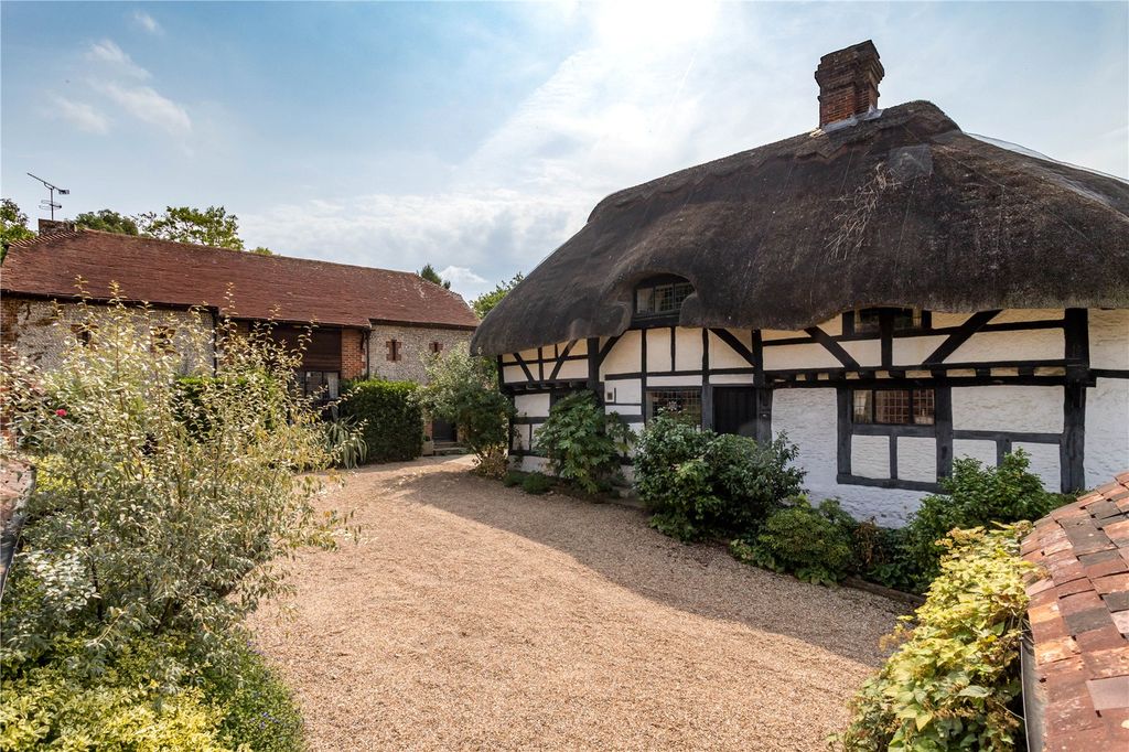 Property photo 1 of 50 House. Partnership