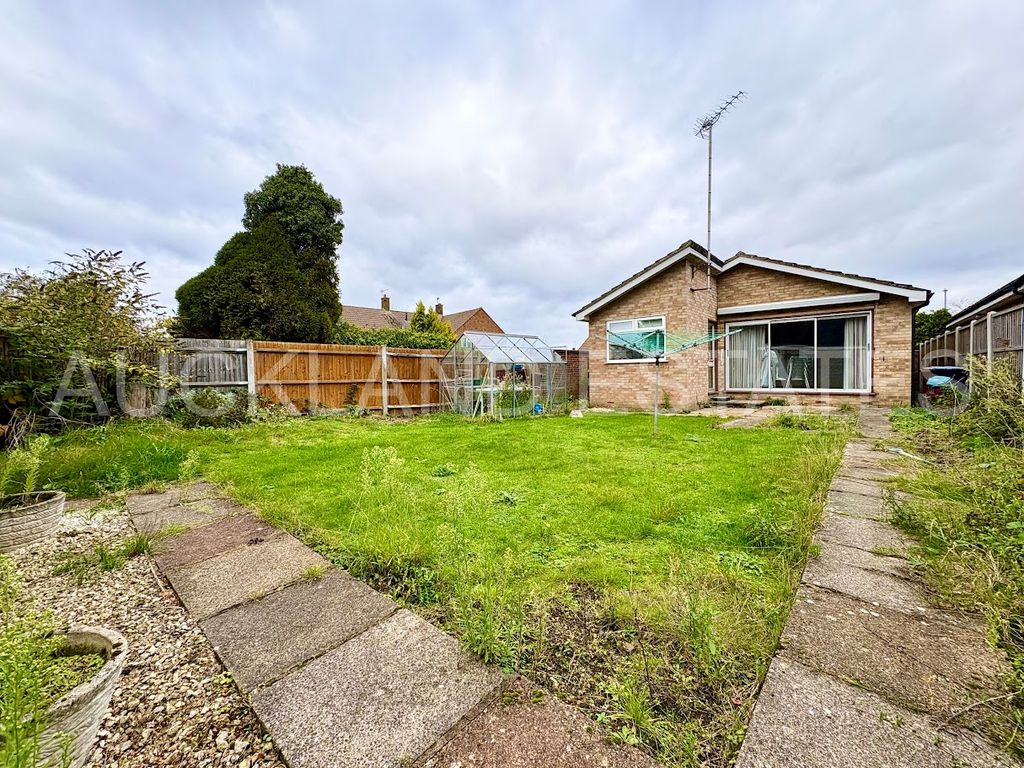 Property photo 2 of 14 Image00003 (12)-1761567627204