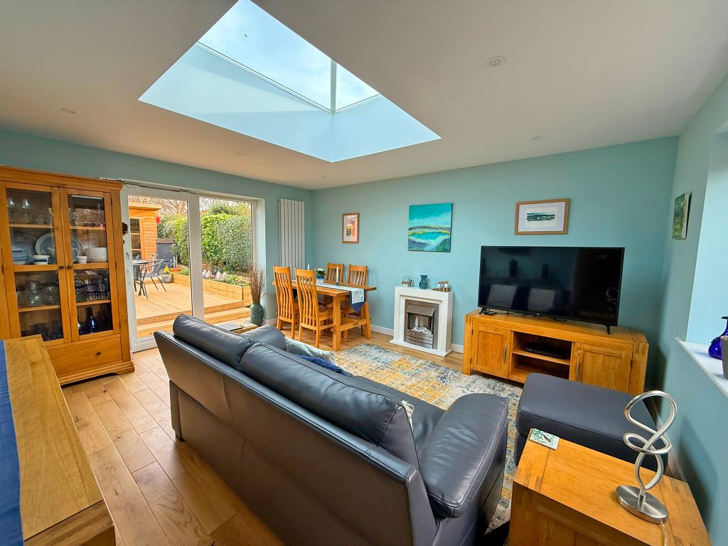 Property photo 3 of 13 Img_2214