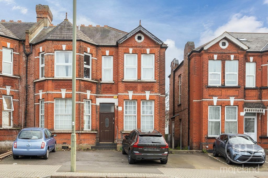Property photo 1 of 12 3923580