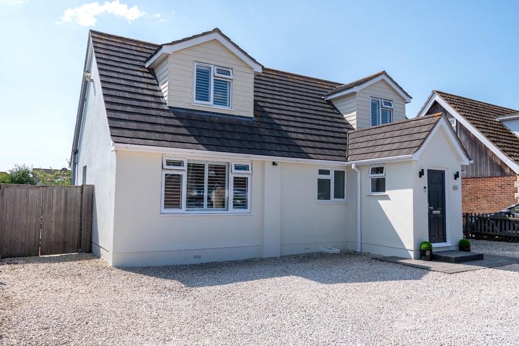 Property photo 1 of 17 Picture No. 20