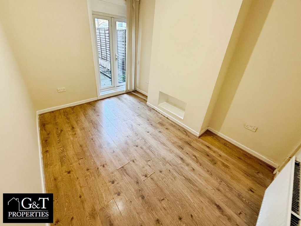 Property photo 3 of 17 Second Reception Room