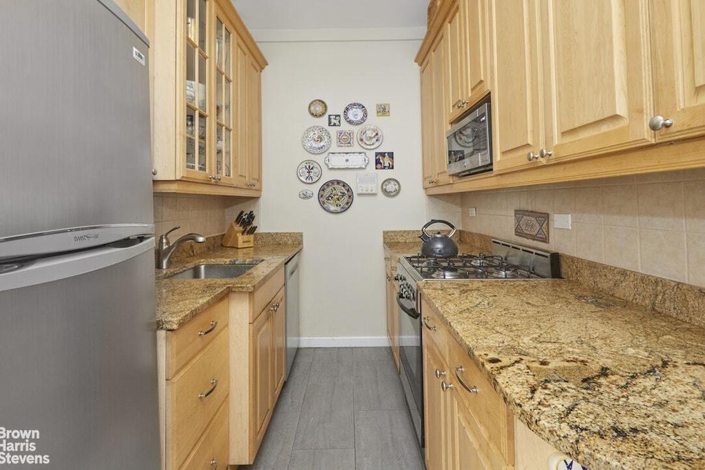 Property photo 3 of 11 <Alttext/>