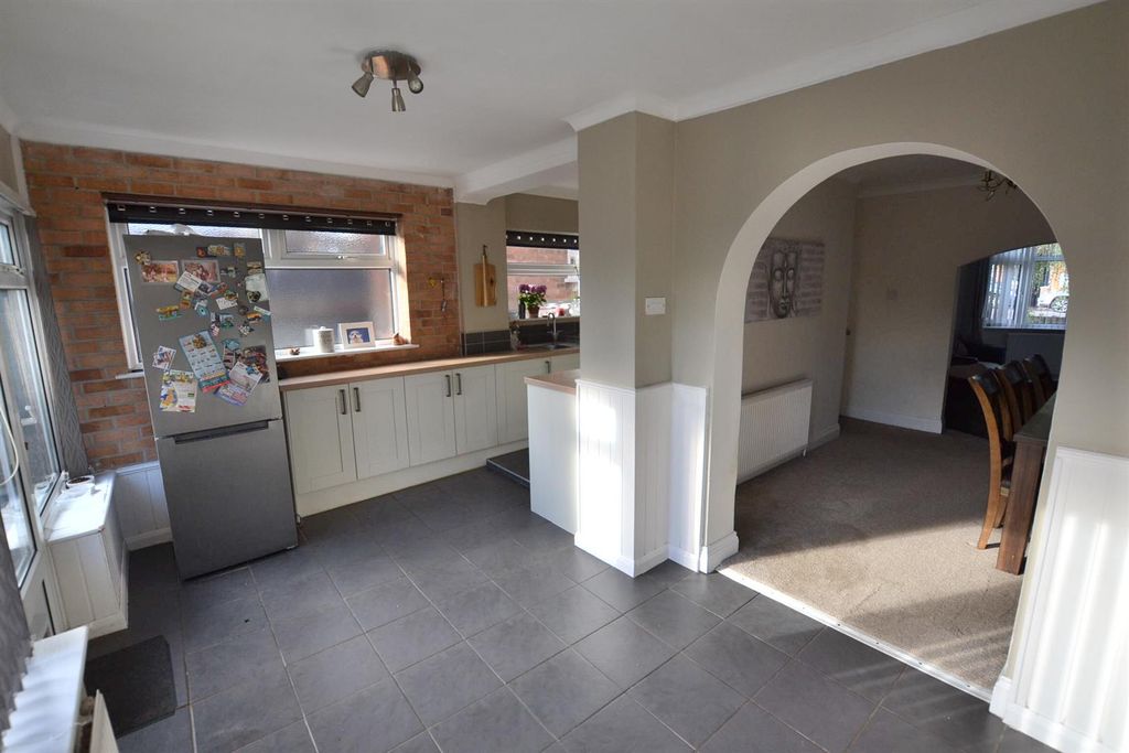 Property photo 2 of 20 Leicester Road Shepshed (7).Jpg