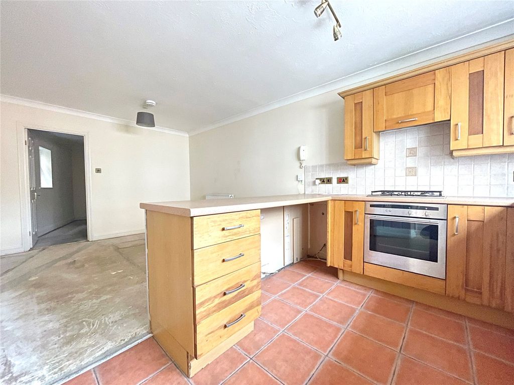 Property photo 3 of 10 Picture No. 05