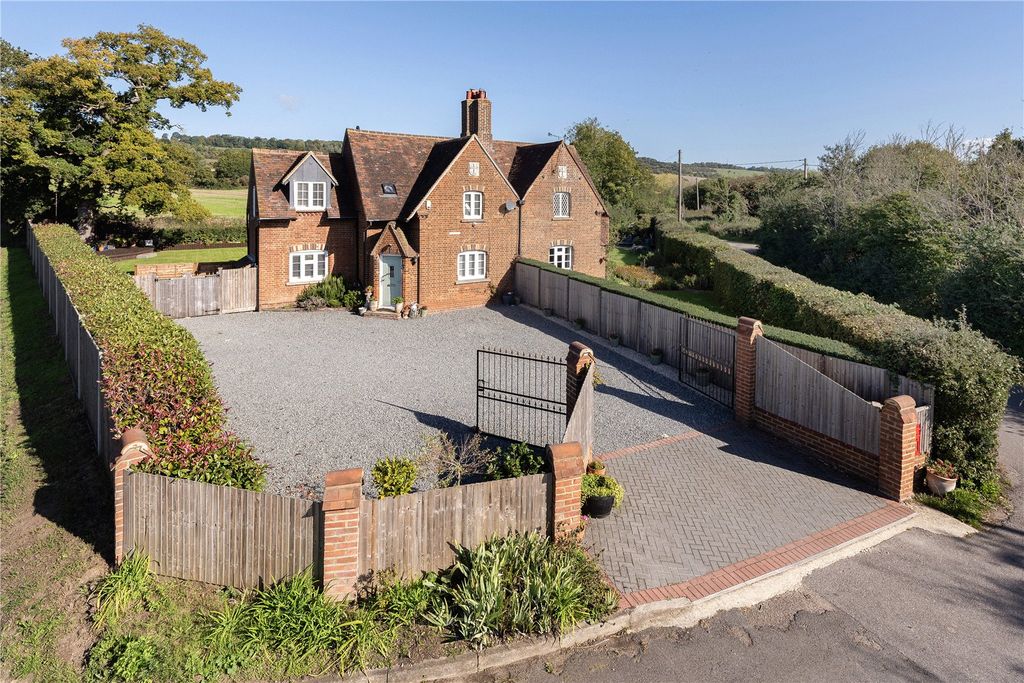 Property photo 1 of 20 Picture No. 01