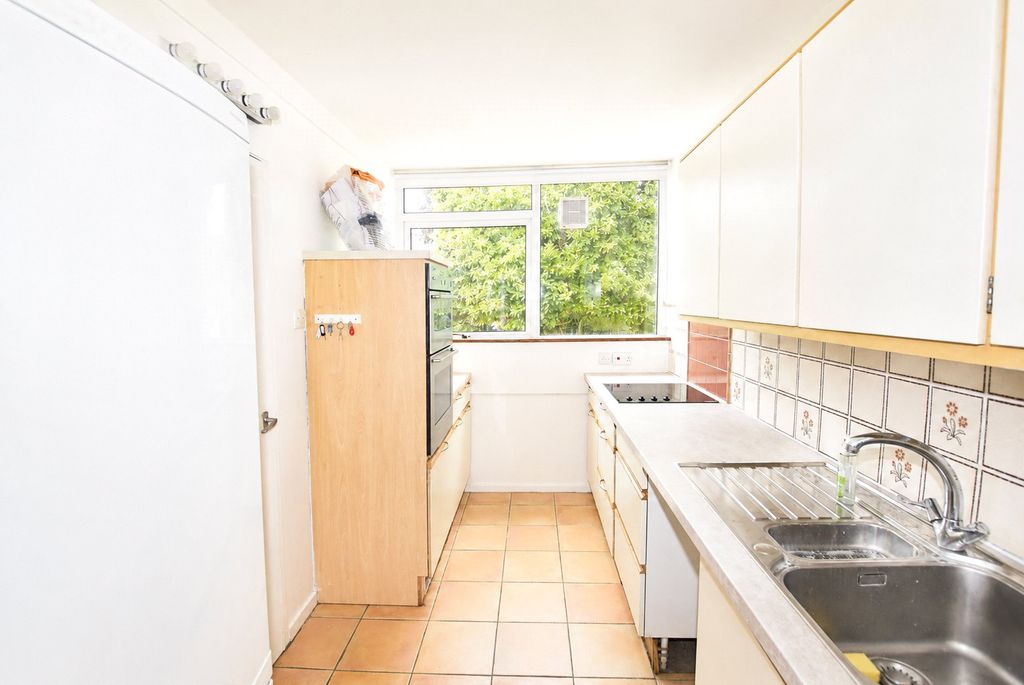 Property photo 3 of 10 Picture No. 37