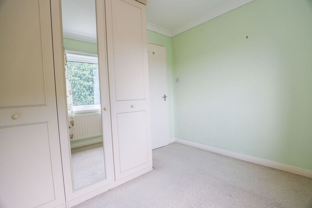 Property photo 3 of 15 Bedroom 1