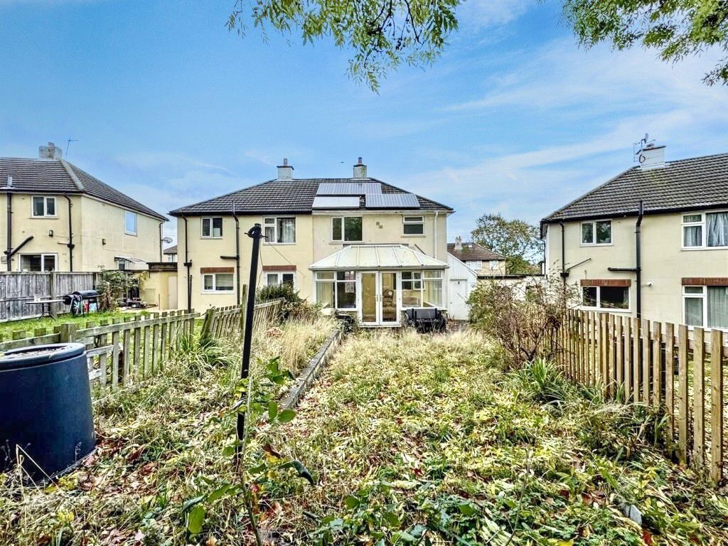 Property photo 2 of 21