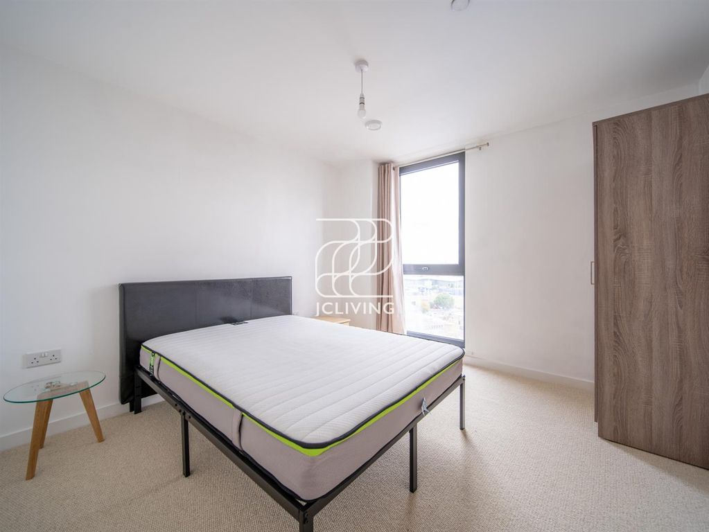 Property photo 1 of 14 0Aa1796Fcde9E970665cc169Ebf6A7F2.Jpg