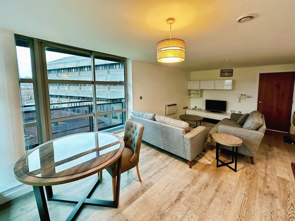 Property photo 3 of 16 Picture No. 42