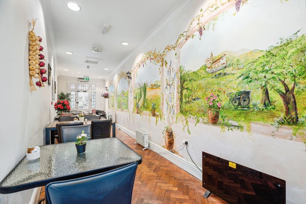 Additional image 9 of 4 bed flat for saleHigh Street, Cardigan, Ceredigion SA43