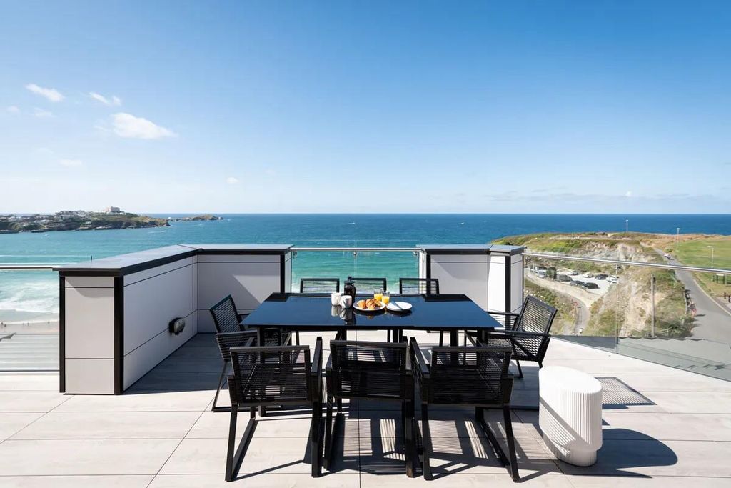 Property photo 1 of 16 External Dining Terrace