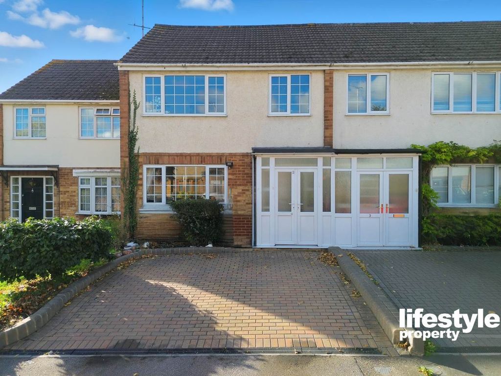 Property photo 1 of 15 Exterior