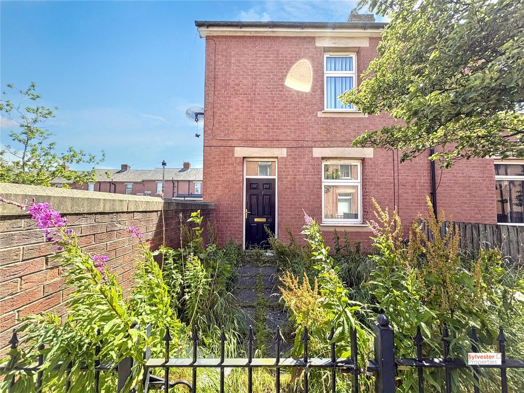 Property photo 2 of 12 Picture No. 02