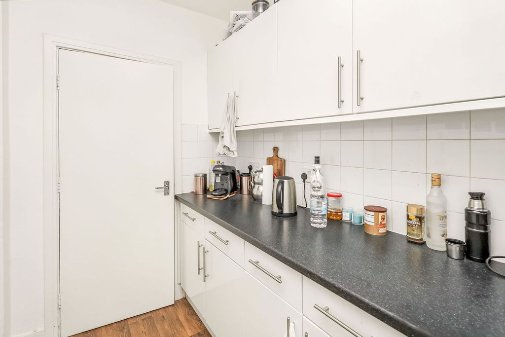 Property photo 3 of 11 Arnos74464820251110035148_Img_5002_Gjbtk_Edited.Jpg