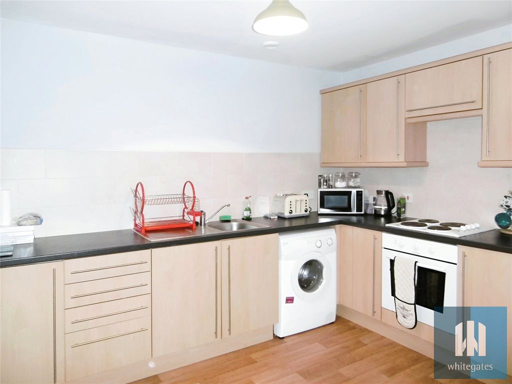 Property photo 2 of 5 Picture No. 27