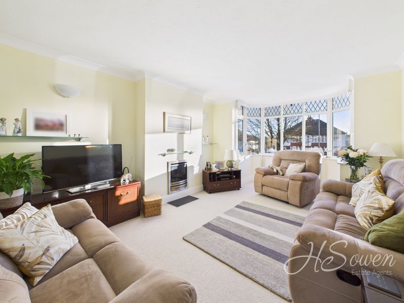 Property photo 2 of 21 Photo 3