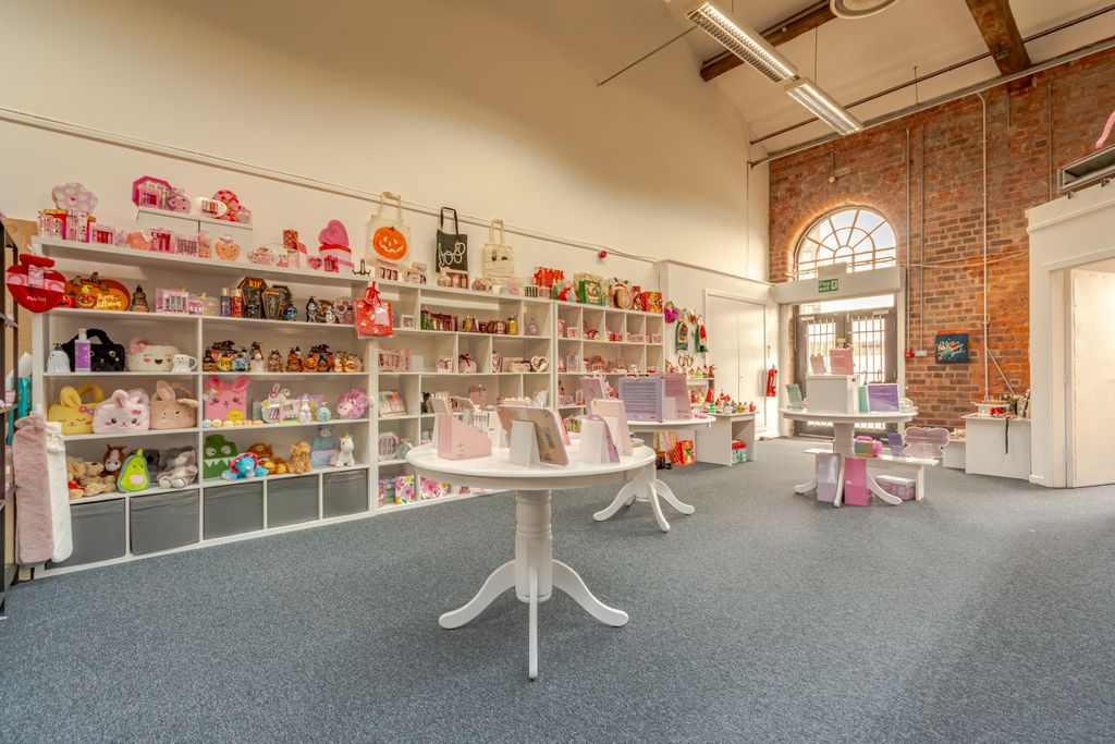 Property photo 3 of 6