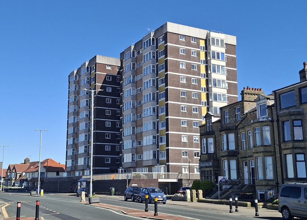 Property photo 1 of 11 Welcome To Lakeland House