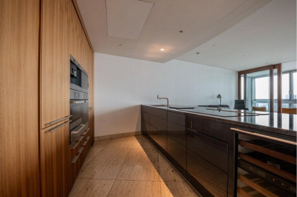 Property photo 1 of 16 Picture No. 08