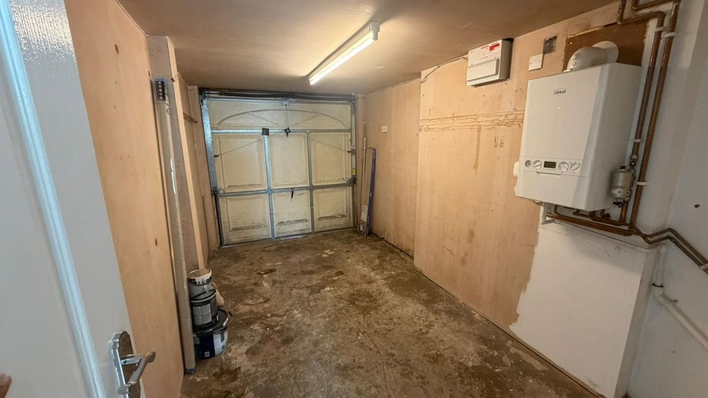 Additional image 11 of 4 bed detached house to rentMillers Vale, Cannock WS12