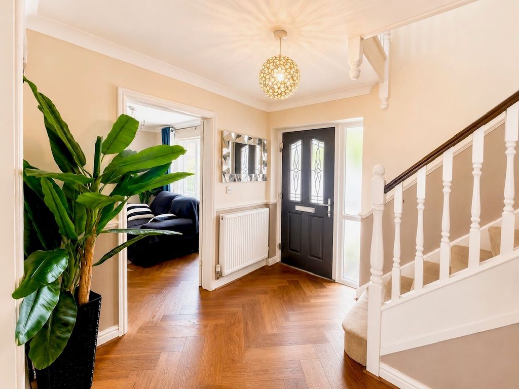 Property photo 2 of 18