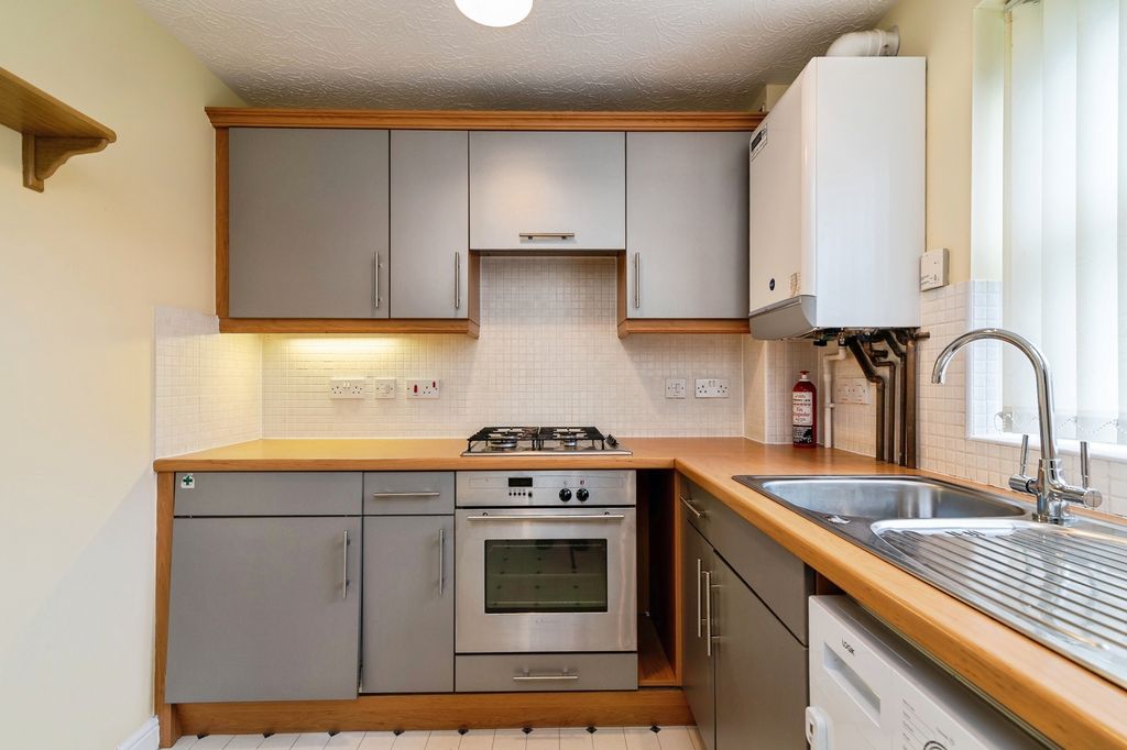 Property photo 2 of 14 Pbox-Img.Jpg